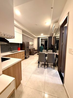 Saigon Asiana Shire 6-2 Bedrooms, 2 High Roller House