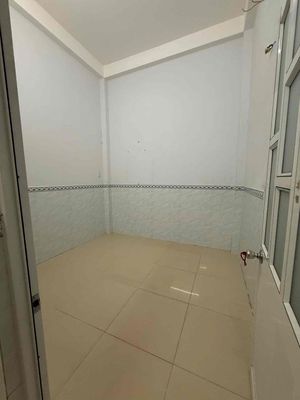 So 5x20 is 100 M2, 2 bedrooms.