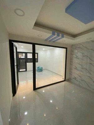 Rent a single house just in the side of a long-stuck. 6 x 8 1 . 2 bedrooms.