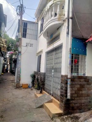 Rent Chu Văn An Bình Thạnh - 1 ground 1 floor, 3 bedroom 2 v.