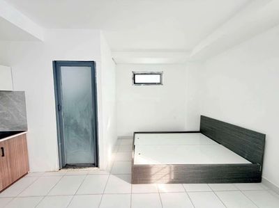 Rent near here is cheap.
