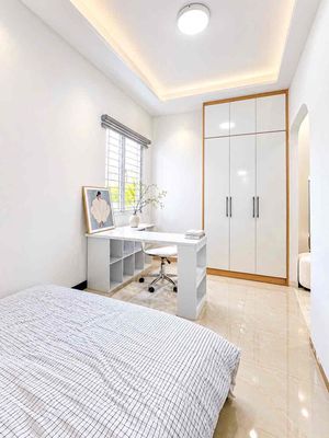 Tell Zhang the new apartment is 100% in the Him Lam Reservation Near Mart de 7th.