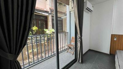 Renting the county apartment 3 full with real balconies near the democratic cycle