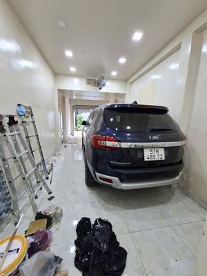 Nguyễn Tri Phương, 2 floors, 3 bedrooms, 4 x14 meters, 20 million a month.