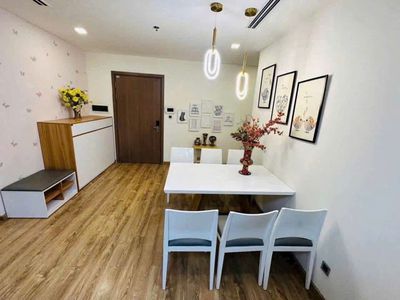 Rent apartments 115.9 meters2, 3 bedrooms, 3 toilets, at Park 1, Delomes Central Park