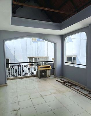 Sư Vạn Hạnh minus 4 x17 meters, 3rd floor (6 toilets) - 27 million