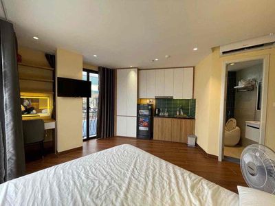 The new apartment is 100% Bancol, the elevator is located in Trần Quốc Thảo.