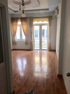 Renting alley 6-30 meters/Tô Hiến Thành, District 10, 4 floors, 3 bedrooms, 4 toilets
