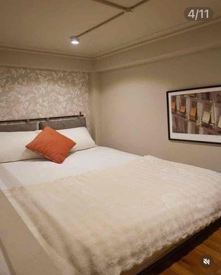 Rent a nice motel room - downtown in District 1