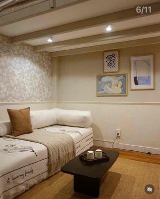 Rent a nice motel room - downtown in District 1