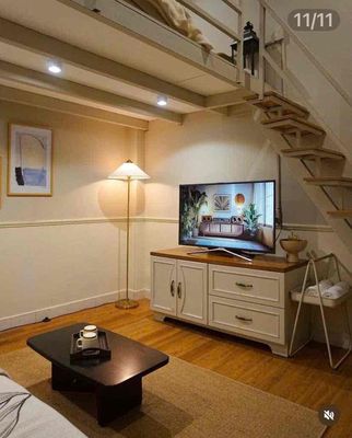 Rent a nice motel room - downtown in District 1