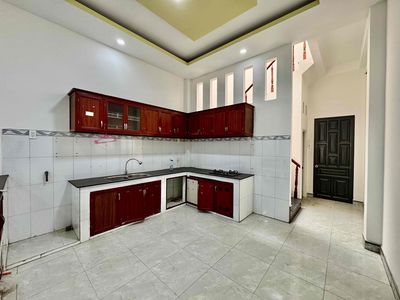 Rent whole business cash - 4 meters x 22 meters - 4 bedrooms The Fire-Fire