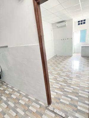 The Underprivileged Room near New Year's Office has a cold machine