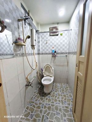 We need to rent the original house.