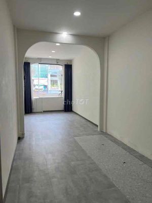 Let's rent out the Nguyễn Thiện Thuật. 3x14, 7000 now.