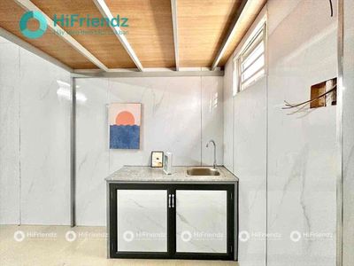 TERNING Through huit - picking up electric cars - furniture - aid dilation