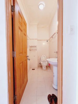Master + real picture + full interior district 3 + sky gate