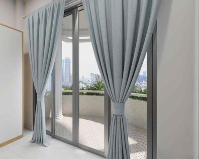 Rent the open balcony studio-- Nguyễn Đình Chiểu, District 3