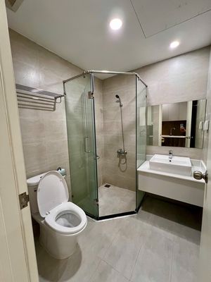 Rent the office tel Aurora Residence County 1 apartment.
