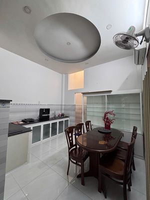 Rent the original district 8-mễ cốc-88m2