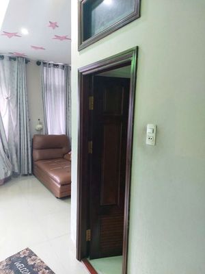 Rent a room, close your eyes.