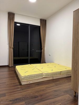 Rent the Studio-Mizuki Park, full interior, in place. It's worth 3.5 million.