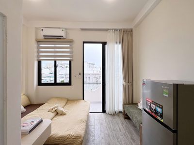 Opens the new building apartment 100% -- Hòa Bình balcony near Sen Queen.