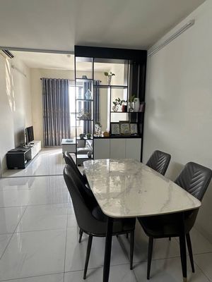 Two bedrooms, Full Central Plaza building, Phạm Văn Hai for only 15 million a month.