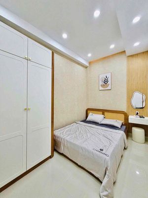 6mm Thạch Lam, 2 panels, 4 x 18 meters, 3 bedrooms, 3 toilets