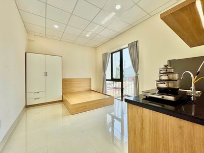 The open balcony apartment -- Nguyễn Thái Bình near the Air Institute.