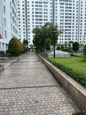 We need to rent a Vietcong-Tạ Quang Bửu apartment area 150 meters, three bedrooms, two toilets.