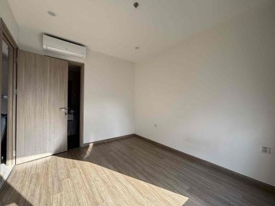Need women to rent Master's room with their own toilets in the two bedrooms Vin District 9