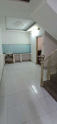 In fact, 4 X10, 2 bedroom 2 bathrooms near Death's School