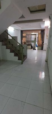 In fact, 4 X10, 2 bedroom 2 bathrooms near Death's School