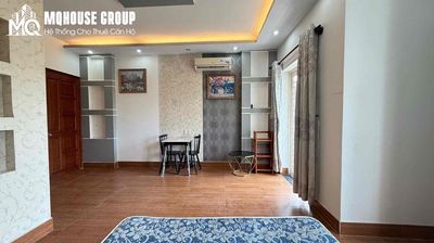 Rent a balcony suite nearly 40 meters 2 in Trần Quang Diệu near Emperor Sa