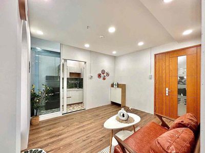 Five minutes private washing studio to the most modern airport - Tân Bình