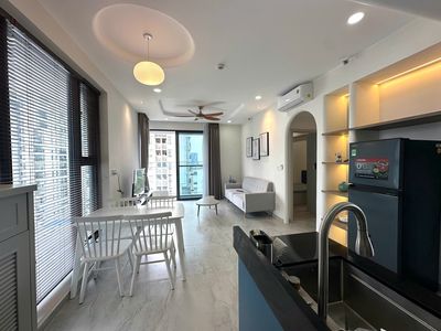 Rents Cardinal Court-76 M2-beautiful -- nice place like the 27 million a month.