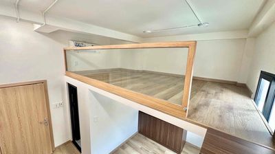 Rented the new Dupex Room through the caste university and the University of Economics