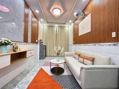 Let's rent Nguyễn Văn Lượng, right at the Super Ceredo-2 bedroom 2 toilets -- 9.5 million.