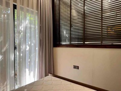 Rent a one-room room at the time near Wong Lê Văn Sỹ County 1.