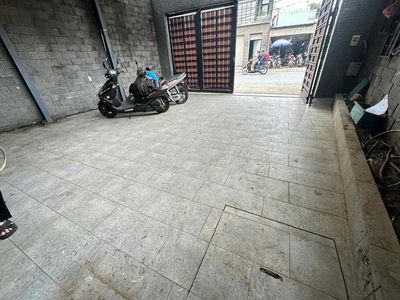 Linh Đông Sentrical House, nearing Pestilence.