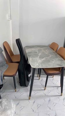 Rent a big balconies-Trần Hưng Đạo District 5.