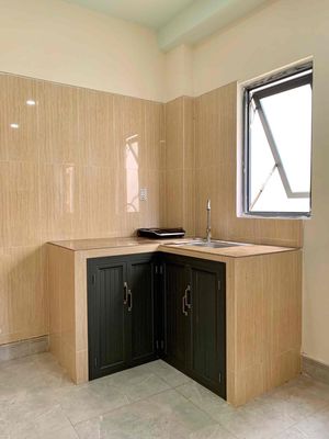 Rent a full interior with an elevator near University ufm, kcx, rich
