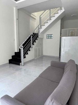 Two bedrooms four feet across, ten feet across. Just 9.5 million Ni Sư Huỳnh Liên tb.