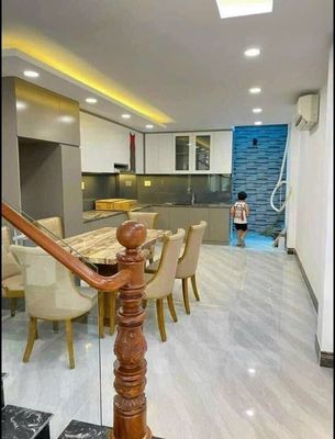 Renting an alleyhouse 86/3 A Trần Thái Tông, 1801 15, Q.Tân Bình