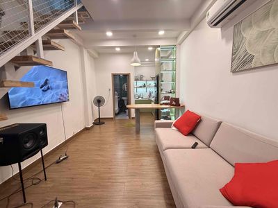 The new building is at 433 htp, where there's furniture.