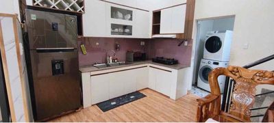 House 11 x 15 3 bedrooms 2 full hbp interior nearly everywhere