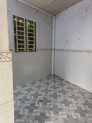 Rent an alley house.