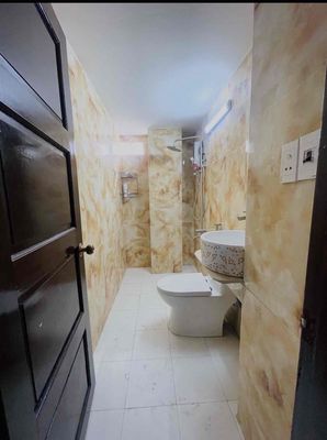 Only 1.80,000 -- dorm 1 Tân Bình --
