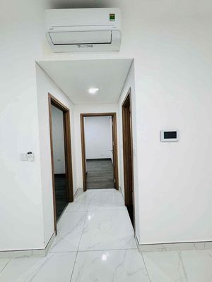 Rent two Diamond Alnata bedrooms. 92 meters above ground.